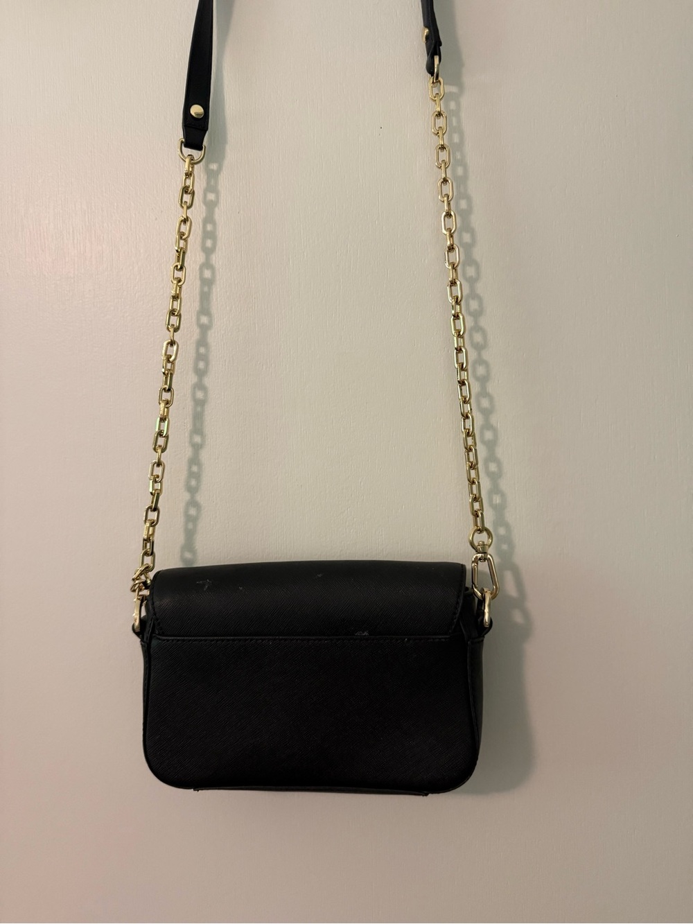 Tory Burch Black Saffiano Leather Crossbody with Gold Chain - Picture 3 of 6